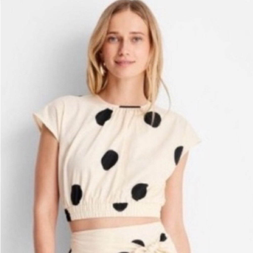 Future Collective Jenny Lopez Polka Dot Cream Cinched Crop Top - Picture 2 of 2